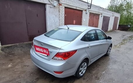 Hyundai Solaris II рестайлинг, 2014 год, 1 050 000 рублей, 16 фотография