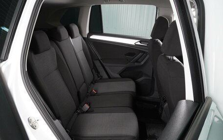 Volkswagen Tiguan II, 2021 год, 2 499 000 рублей, 7 фотография