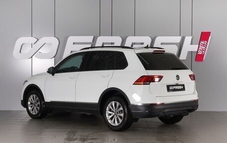 Volkswagen Tiguan II, 2021 год, 2 499 000 рублей, 2 фотография