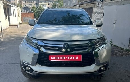 Mitsubishi Pajero Sport III рестайлинг, 2016 год, 3 100 000 рублей, 7 фотография