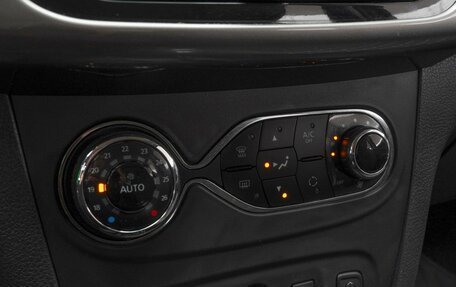 Renault Sandero II рестайлинг, 2017 год, 1 290 000 рублей, 14 фотография