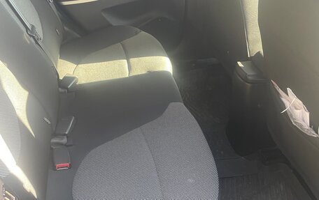 Hyundai Solaris II рестайлинг, 2013 год, 850 000 рублей, 6 фотография