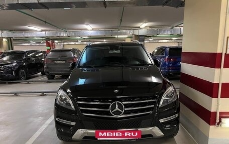 Mercedes-Benz M-Класс, 2013 год, 3 150 000 рублей, 2 фотография