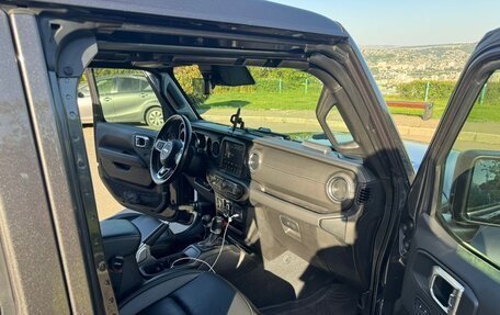 Jeep Wrangler, 2022 год, 3 200 000 рублей, 11 фотография