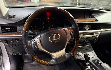 Lexus ES VII, 2014 год, 2 200 000 рублей, 20 фотография