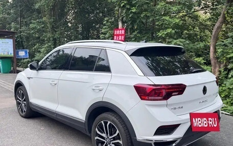 Volkswagen T-Roc I, 2021 год, 1 385 000 рублей, 6 фотография
