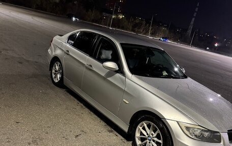 BMW 3 серия, 2005 год, 739 000 рублей, 2 фотография