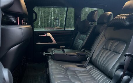 Toyota Land Cruiser 200, 2021 год, 7 990 000 рублей, 16 фотография