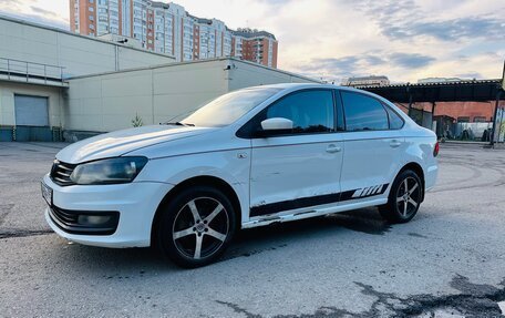 Volkswagen Polo VI (EU Market), 2016 год, 880 000 рублей, 4 фотография