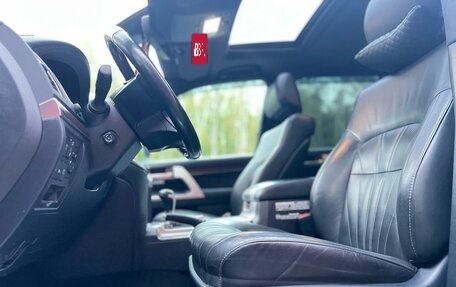 Toyota Land Cruiser 200, 2021 год, 7 990 000 рублей, 17 фотография