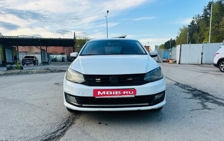 Volkswagen Polo VI (EU Market), 2016 год, 880 000 рублей, 2 фотография