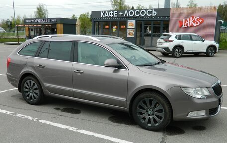 Skoda Superb III рестайлинг, 2011 год, 1 750 000 рублей, 3 фотография