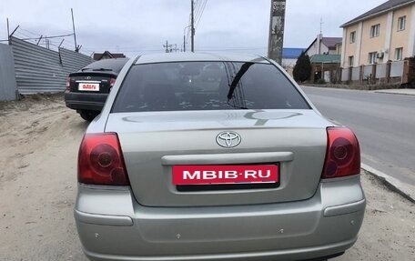 Toyota Avensis III рестайлинг, 2004 год, 819 000 рублей, 7 фотография