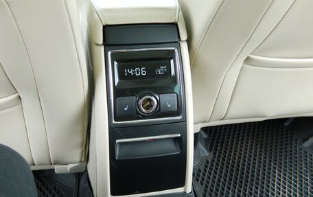Skoda Superb III рестайлинг, 2011 год, 1 750 000 рублей, 19 фотография