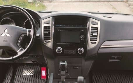Mitsubishi Pajero IV, 2017 год, 3 700 000 рублей, 1 фотография