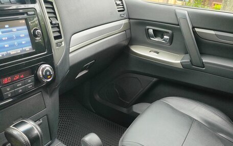 Mitsubishi Pajero IV, 2017 год, 3 700 000 рублей, 6 фотография