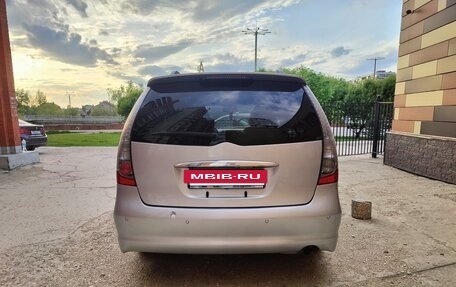 Mitsubishi Grandis, 2004 год, 699 000 рублей, 5 фотография