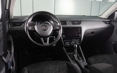 Skoda Octavia, 2019 год, 1 699 000 рублей, 6 фотография