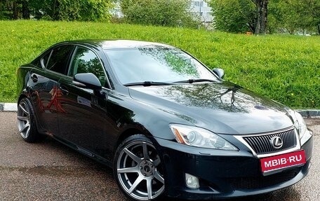 Lexus IS II рестайлинг 2, 2008 год, 1 350 000 рублей, 1 фотография