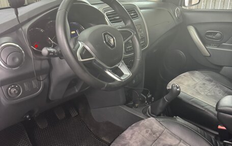 Renault Logan II, 2019 год, 1 450 000 рублей, 5 фотография