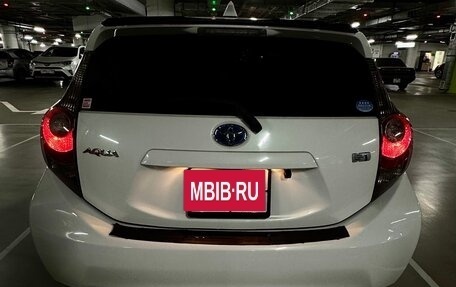 Toyota Aqua I, 2012 год, 900 000 рублей, 7 фотография