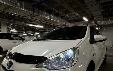 Toyota Aqua I, 2012 год, 900 000 рублей, 10 фотография