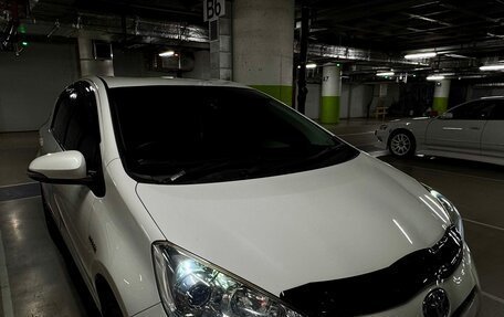 Toyota Aqua I, 2012 год, 900 000 рублей, 11 фотография
