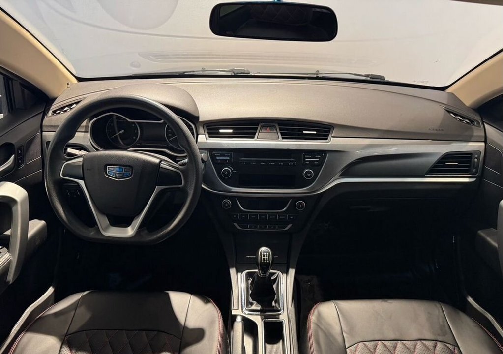 Geely Emgrand 7, 2019 год, 950 000 рублей, 4 фотография