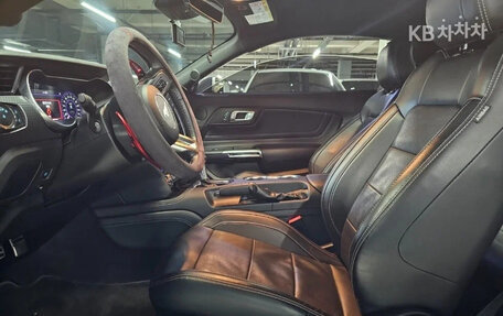 Ford Mustang VI рестайлинг, 2022 год, 2 790 011 рублей, 7 фотография