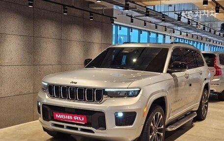Jeep Grand Cherokee, 2022 год, 7 800 000 рублей, 3 фотография