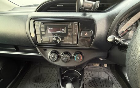 Toyota Vitz, 2019 год, 900 000 рублей, 13 фотография