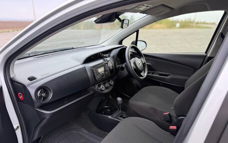 Toyota Vitz, 2019 год, 900 000 рублей, 6 фотография