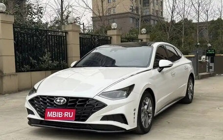 Hyundai Sonata VIII, 2021 год, 1 500 000 рублей, 1 фотография