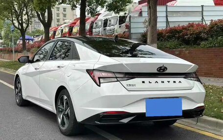 Hyundai Elantra, 2022 год, 1 170 000 рублей, 9 фотография