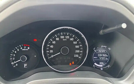 Honda Vezel, 2021 год, 1 420 000 рублей, 26 фотография