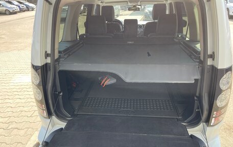 Land Rover Discovery IV, 2015 год, 1 650 000 рублей, 11 фотография