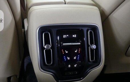 Aston Martin DBX I, 2022 год, 19 800 000 рублей, 13 фотография