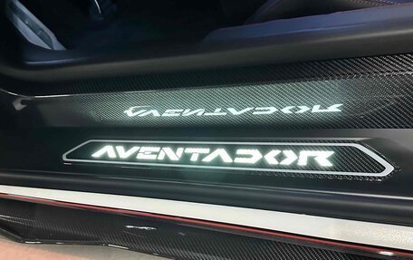Lamborghini Aventador I рестайлинг, 2022 год, 55 923 000 рублей, 16 фотография