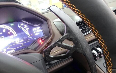 Lamborghini Huracán, 2022 год, 23 808 000 рублей, 19 фотография