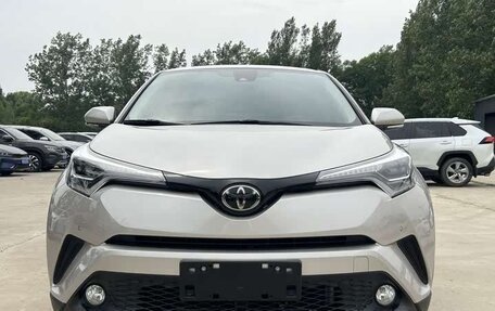 Toyota C-HR I рестайлинг, 2021 год, 2 030 000 рублей, 3 фотография