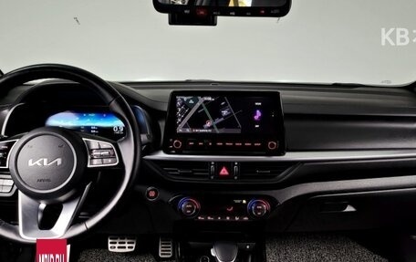 KIA K3, 2022 год, 1 600 000 рублей, 11 фотография