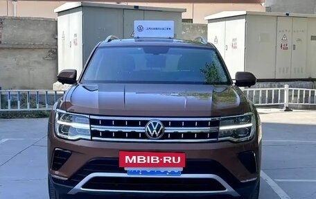 Volkswagen Teramont I, 2022 год, 3 539 000 рублей, 2 фотография