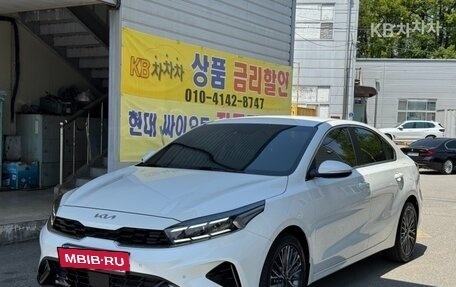 KIA K3, 2022 год, 1 630 000 рублей, 2 фотография
