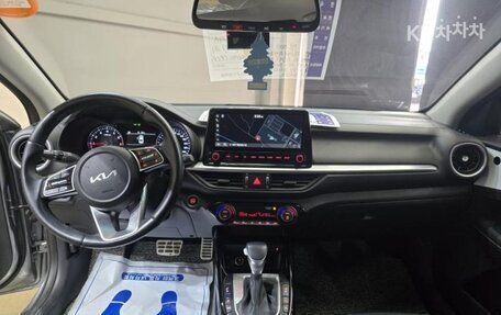 KIA K3, 2022 год, 1 680 000 рублей, 9 фотография