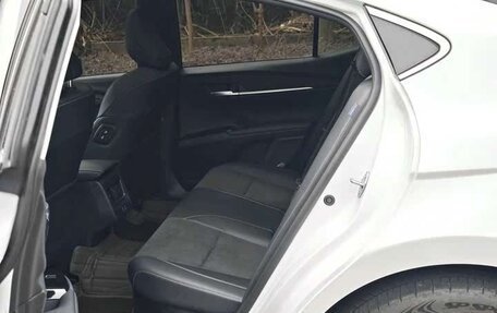 Toyota Camry, 2024 год, 2 500 000 рублей, 10 фотография