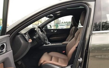 Volvo XC60 II, 2022 год, 3 219 500 рублей, 10 фотография