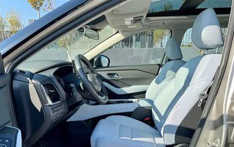 Nissan X-Trail, 2023 год, 2 650 000 рублей, 15 фотография