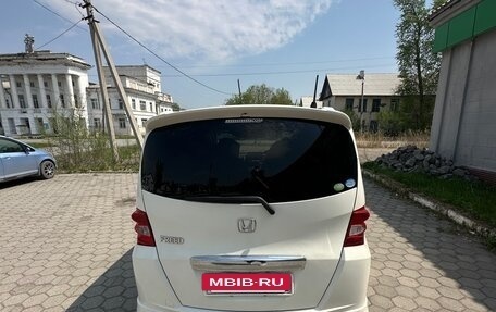 Honda Freed I, 2011 год, 890 000 рублей, 4 фотография