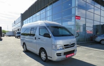 Toyota HiAce H200, 2010 год, 2 300 000 рублей, 1 фотография