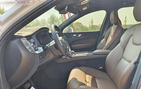 Volvo XC60 II, 2022 год, 3 000 000 рублей, 15 фотография